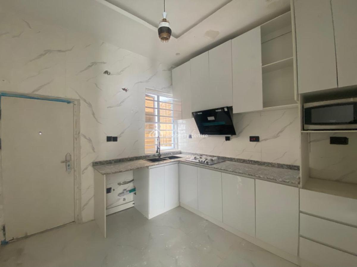 4 Bedrooms Detached Duplex with Bq, Ikota Villa, Ikota, Lekki, Lagos, Detached Duplex for Rent