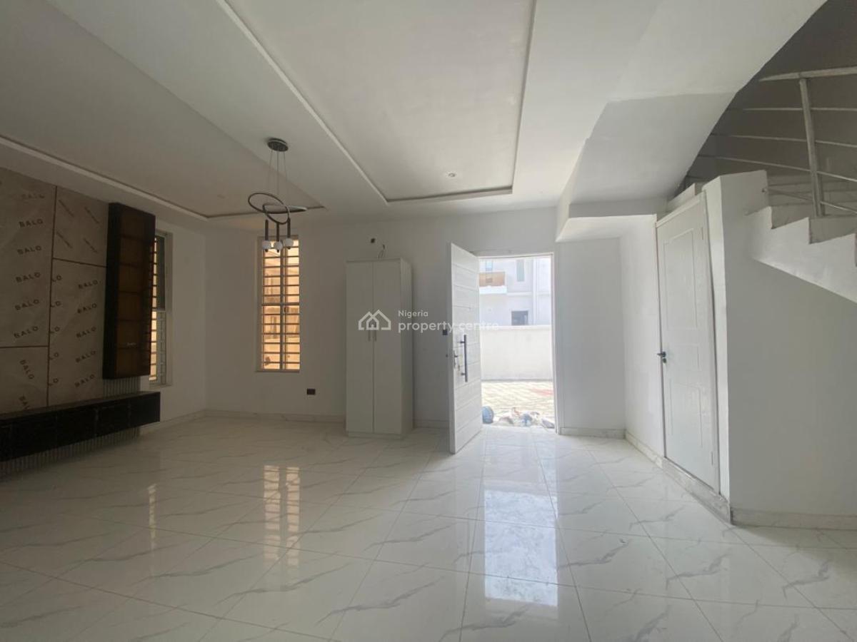 4 Bedrooms Detached Duplex with Bq, Ikota Villa, Ikota, Lekki, Lagos, Detached Duplex for Rent