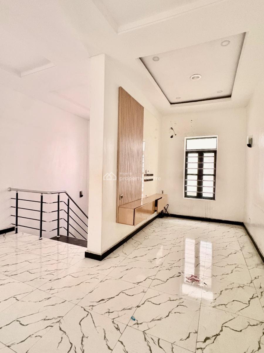 Spacious Modern 5 Bedrooms Detached Duplex with 2 Bqs and a Gatehouse, Royal Pine Estate, Before Orchid General Hospital, Lekki, Lagos, Detached Duplex for Rent