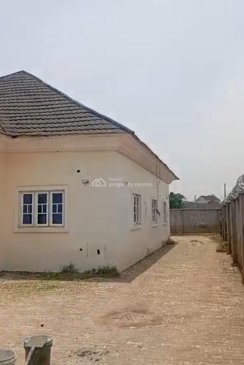 3 Bedroom Fully Detached Bungalow, Standard Estate, Galadimawa, Abuja, Detached Bungalow for Rent