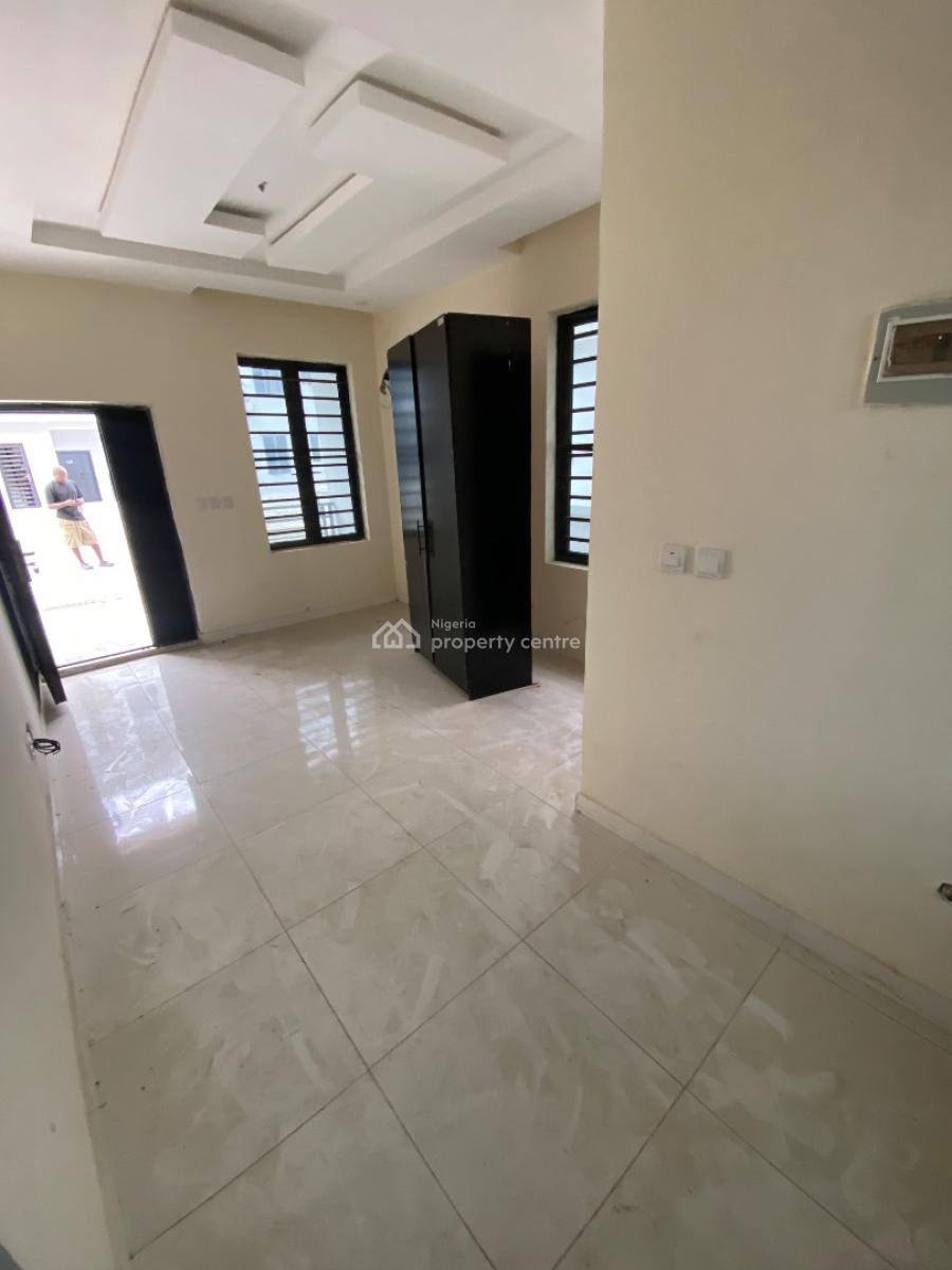 Newly Built Standard Studio Apartment with Open Plan Kitchen, Swimming Pool, Sangotedo, Ajah, Lagos, Self Contain (single Rooms) for Rent