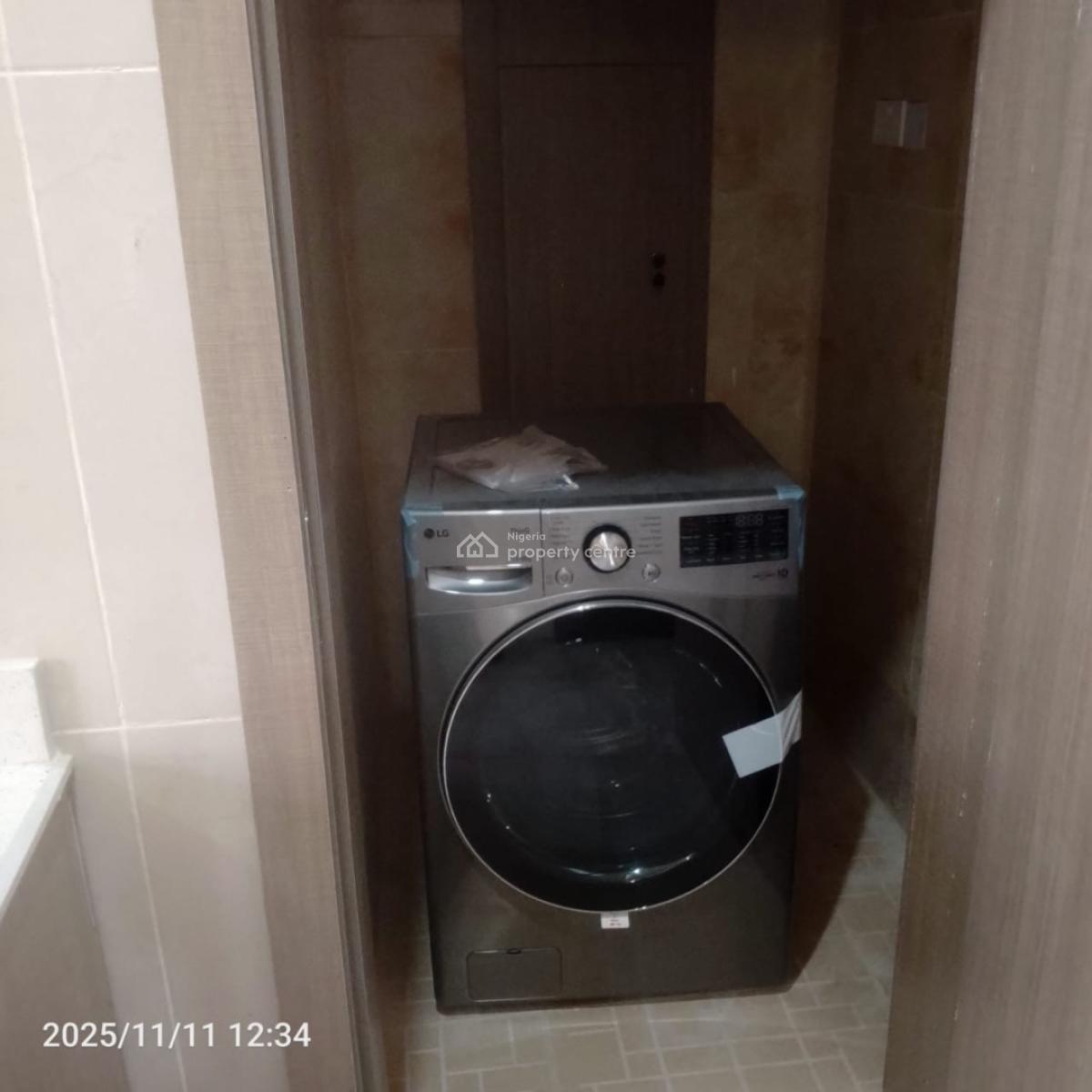 Luxury 3 Bedroom Flat Pop with Spacious Kitchen, Old Ikoyi, Ikoyi, Lagos, Flat / Apartment for Rent