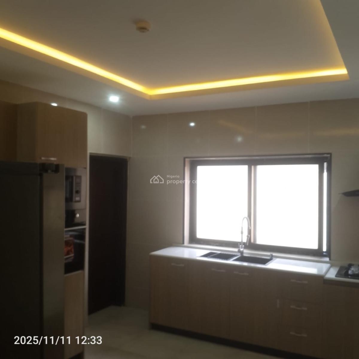 Luxury 3 Bedroom Flat Pop with Spacious Kitchen, Old Ikoyi, Ikoyi, Lagos, Flat / Apartment for Rent