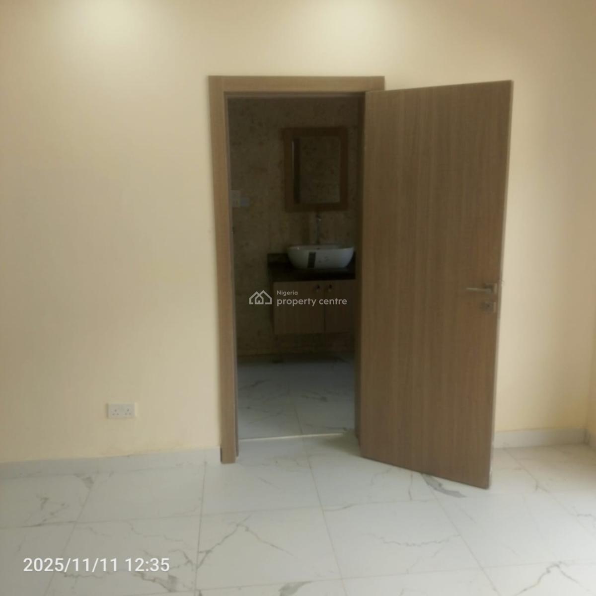 Luxury 3 Bedroom Flat Pop with Spacious Kitchen, Old Ikoyi, Ikoyi, Lagos, Flat / Apartment for Rent