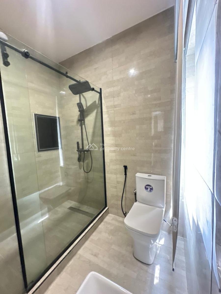 Phenomenal 2bedroom Apartment with Swimming Pool,gym&elevator, Lekki Phase One,lekki ,lagos ,nigeria, Lekki Phase 1, Lekki, Lagos, Flat / Apartment for Sale