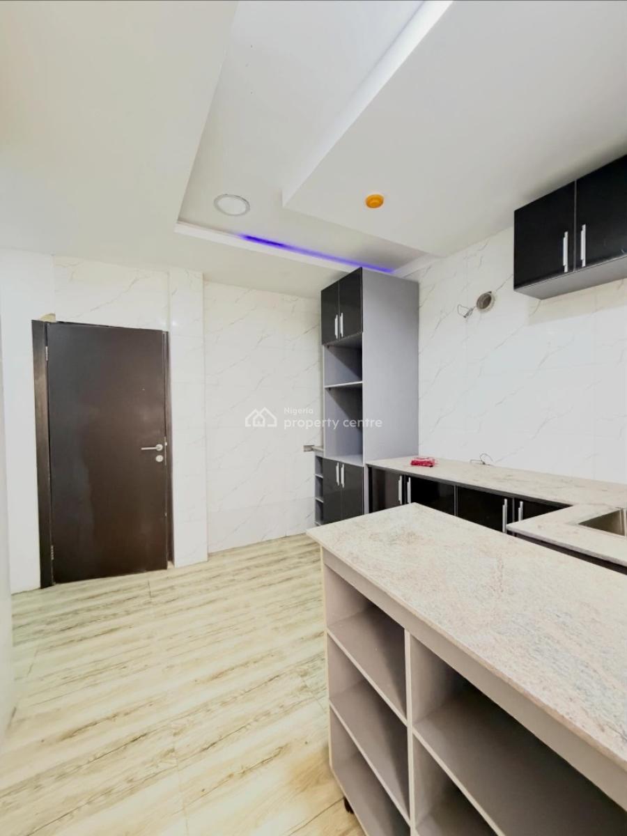 Lovely 2 Bedroom Apartment with Swimming Pool, Orchid, Lekki, Lagos, Block of Flats for Sale