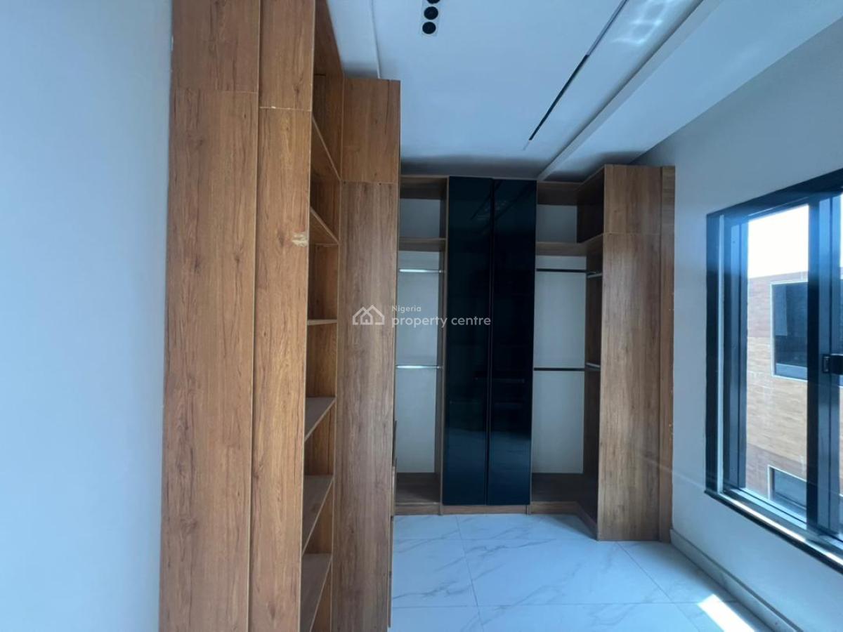 4 Bedroom Terrace Duplex with Bq and Swimming Pool, Lekki Phase 1, Lekki, Lagos, Terraced Duplex for Sale