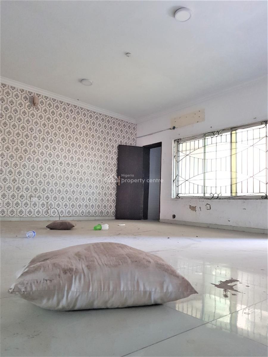 3 Bedrooms Flat with Bq in a Fully Serviced Estate with 24hrs Power, Ikate Elegushi, Lekki, Lagos, Flat / Apartment for Rent