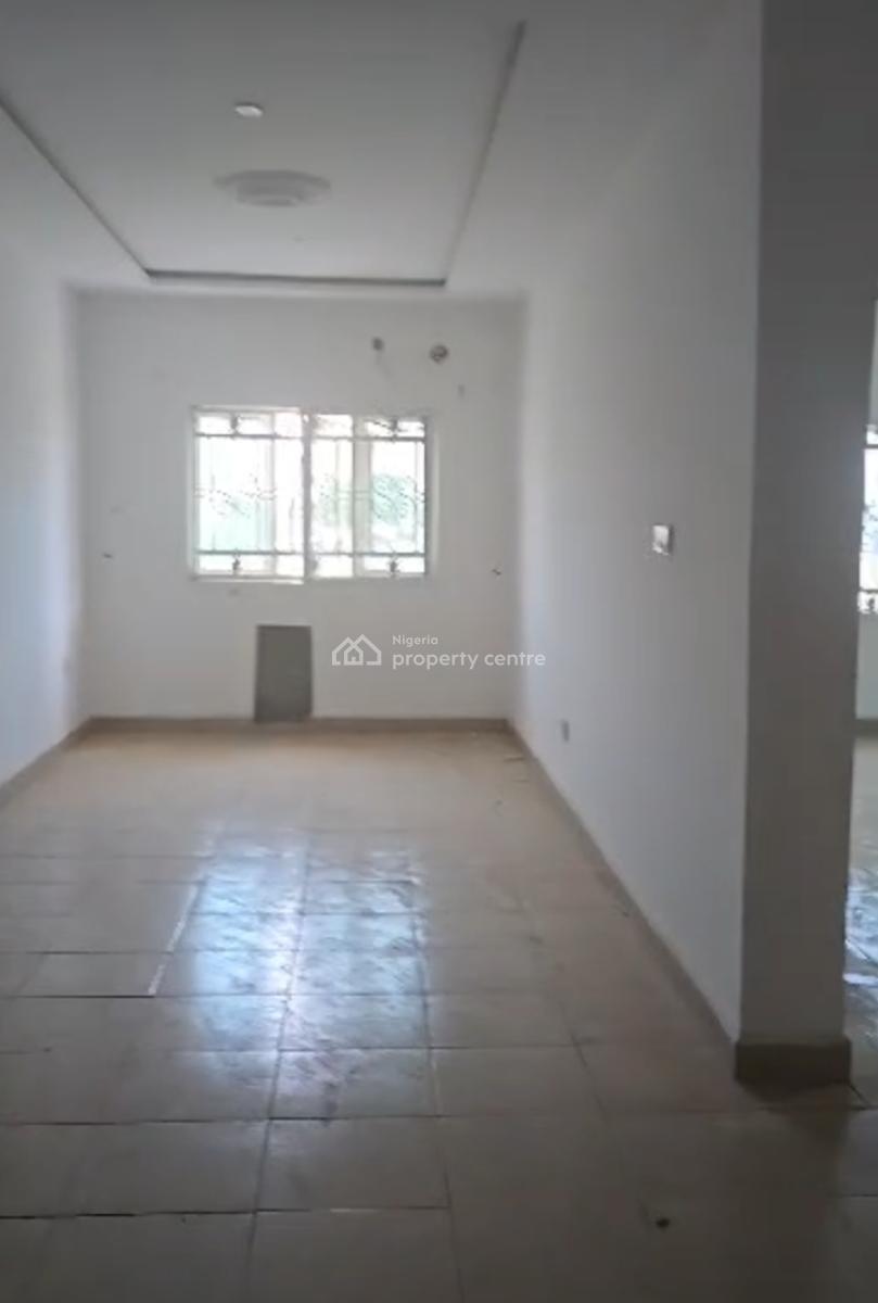 5bedroom Fully Detached Duplex, Guzape Main, Guzape District, Abuja, Detached Duplex for Sale