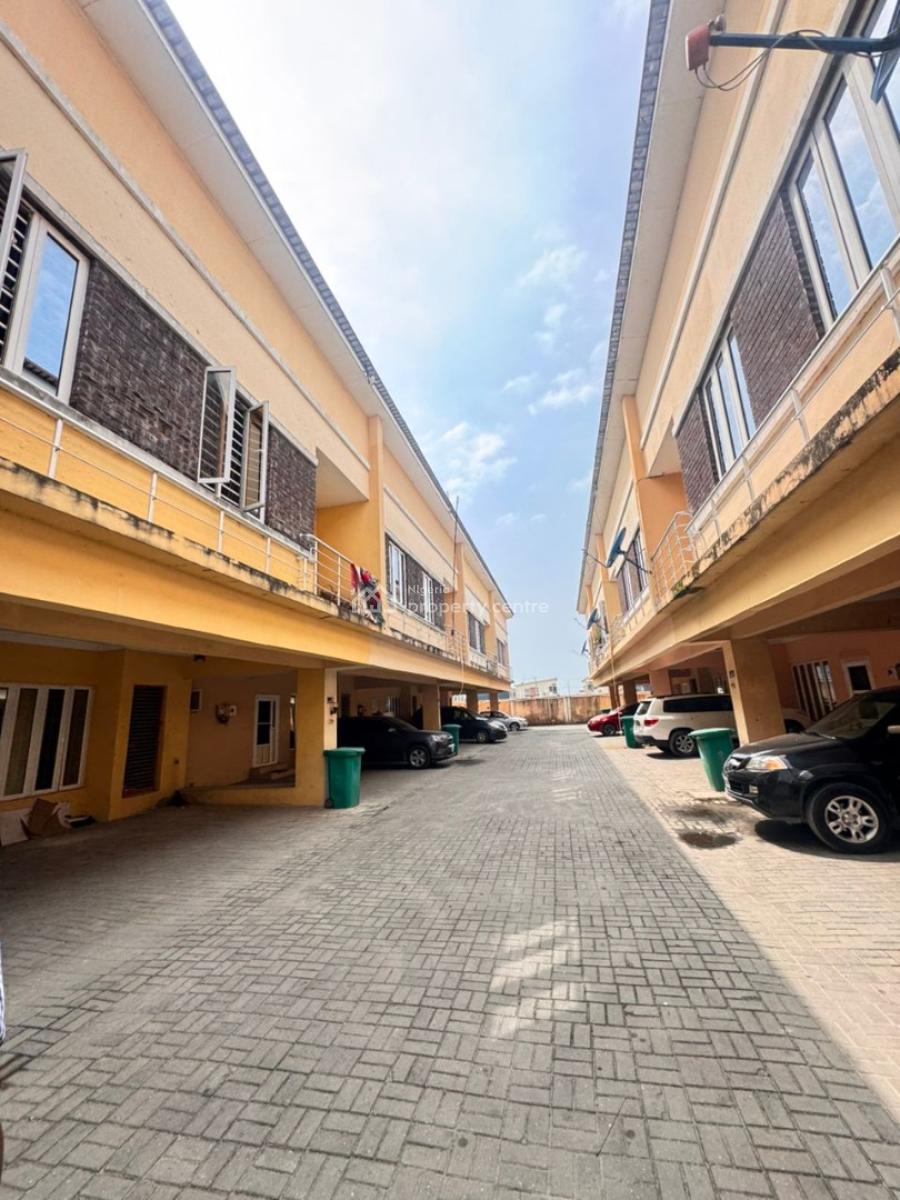 3 Bedroom Terraced Duplex, Orchid Hotel Road, Lekki, Lagos, Terraced Duplex for Sale