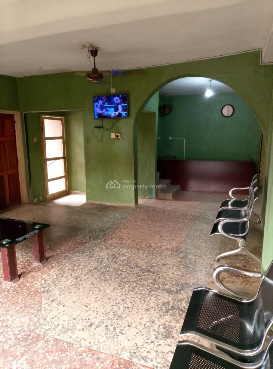 Equipped Hospital, Upper Lawani, Benin, Oredo, Edo, Office Space for Sale