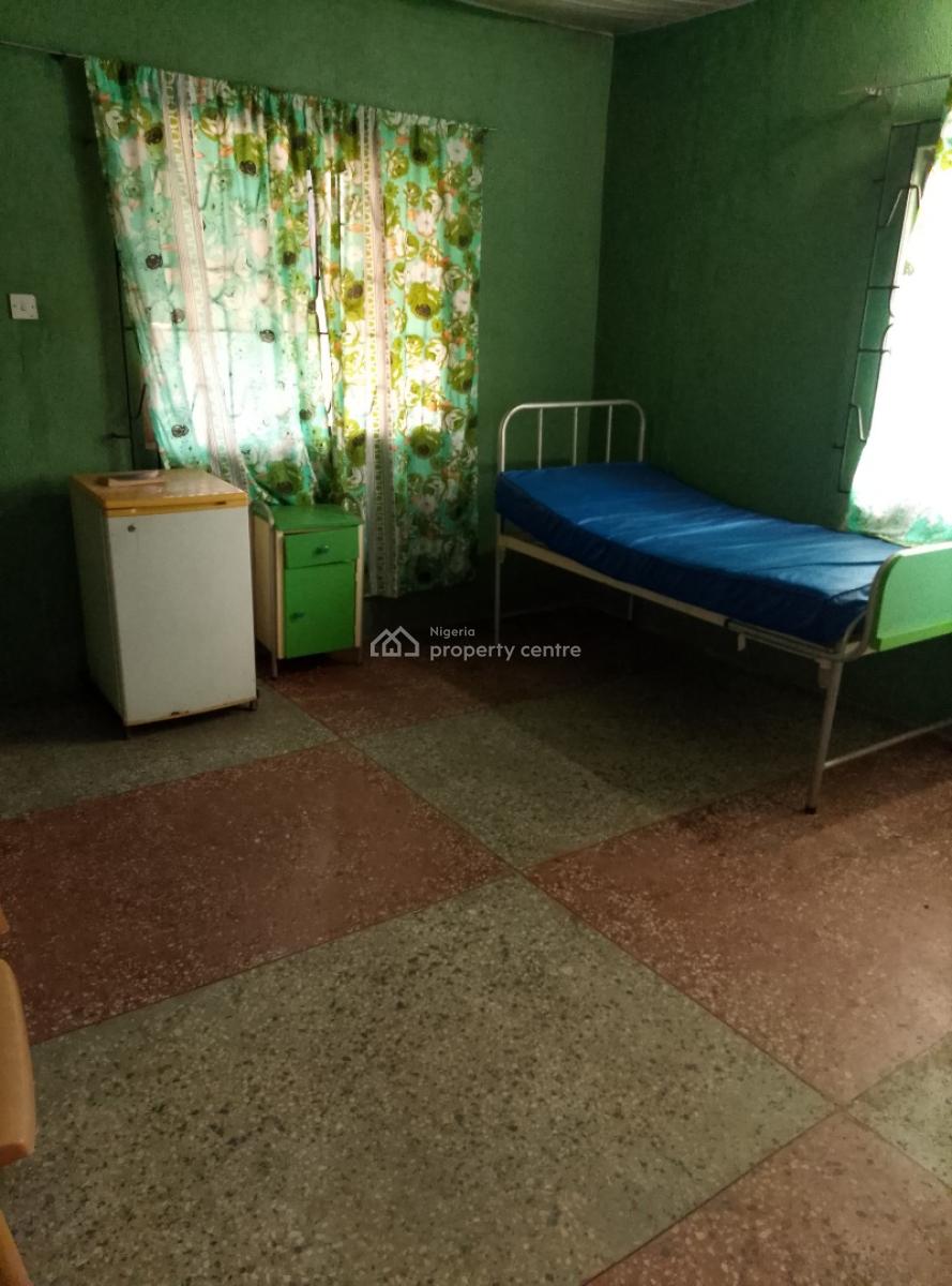 Equipped Hospital, Upper Lawani, Benin, Oredo, Edo, Office Space for Sale