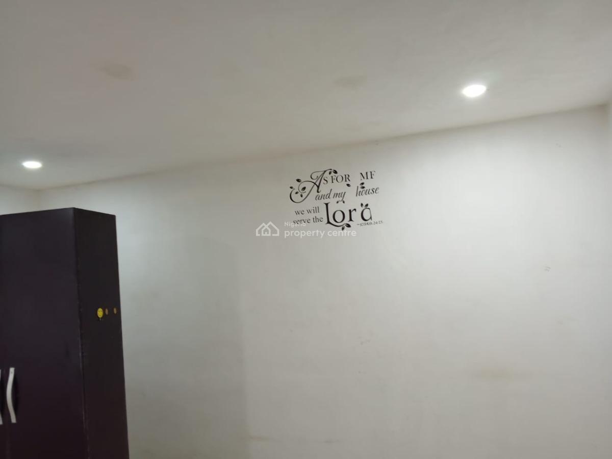 2 Bedroom Flat with Bq, Akura Estate, Adeniyi Jones, Ikeja, Lagos, Flat / Apartment for Rent