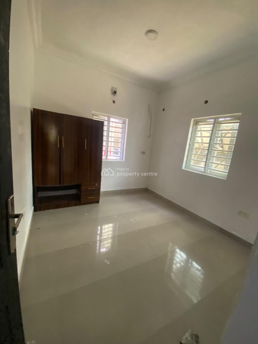 Neatly Used 2bedroom Flat, Thera Peace Zone Estate, Aptech, Blenco Lane, Ajah, Lagos, Flat / Apartment for Rent