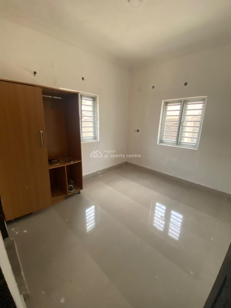 Neatly Used 2bedroom Flat, Thera Peace Zone Estate, Aptech, Blenco Lane, Ajah, Lagos, Flat / Apartment for Rent