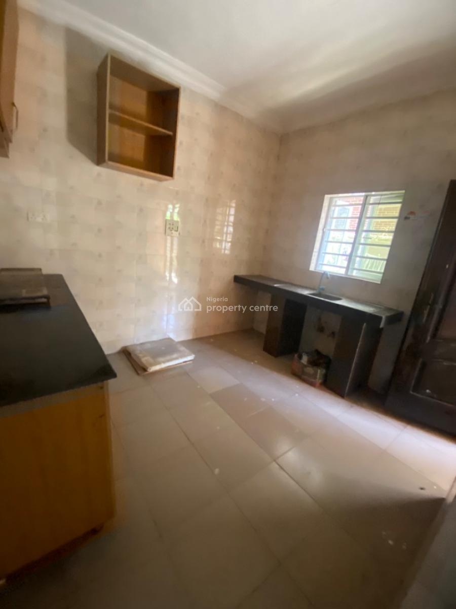 Neatly Used 2bedroom Flat, Thera Peace Zone Estate, Aptech, Blenco Lane, Ajah, Lagos, Flat / Apartment for Rent