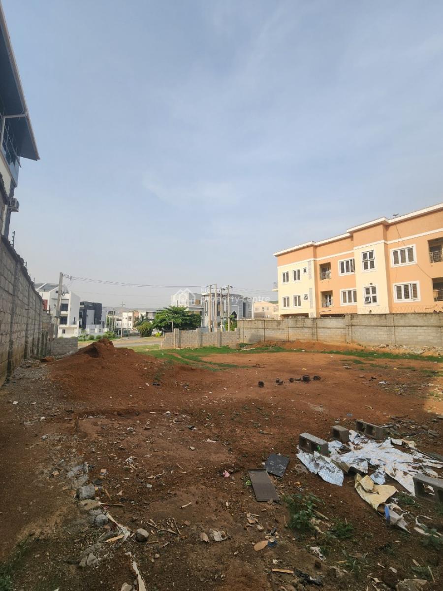 Flat, Serviced Plot of Land in a Very Good Location, By Gilmor/naval Qtrs, Jahi, Abuja, Residential Land for Sale