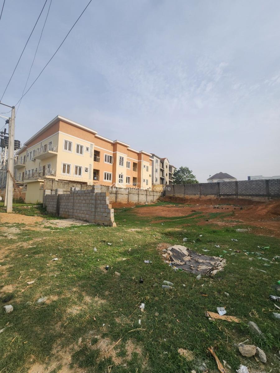 Flat, Serviced Plot of Land in a Very Good Location, By Gilmor/naval Qtrs, Jahi, Abuja, Residential Land for Sale
