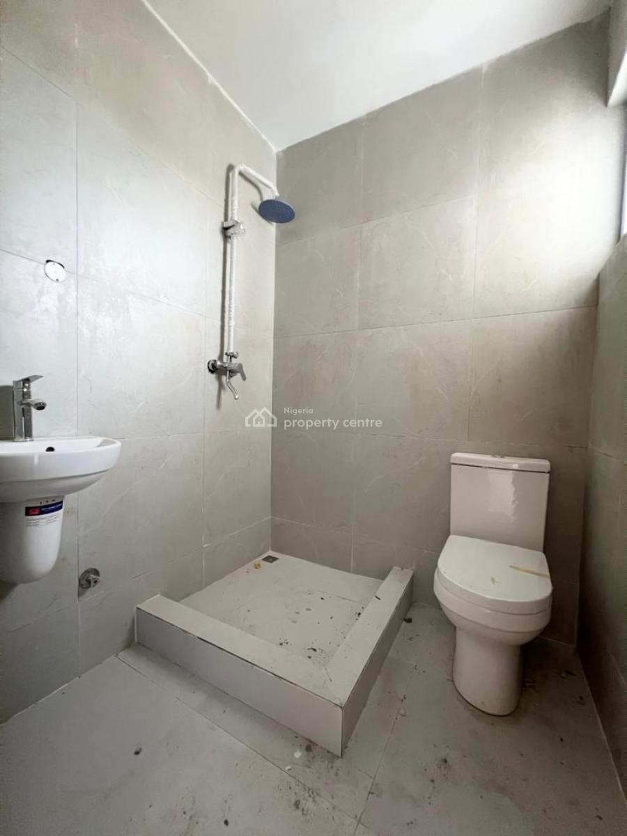 Three Bedroom Apartment, Osapa, Lekki, Lagos, Block of Flats for Sale