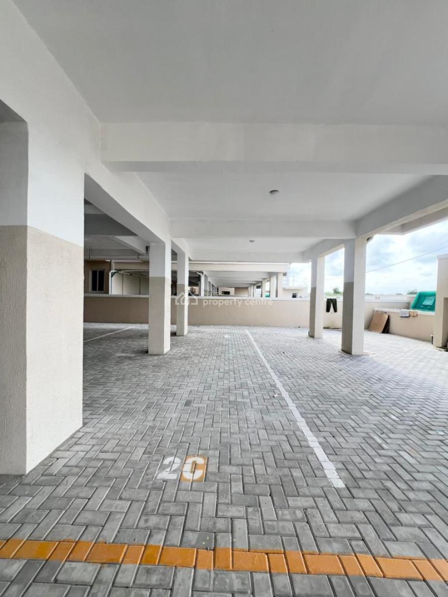 Three Bedroom Apartment, Osapa, Lekki, Lagos, Block of Flats for Sale