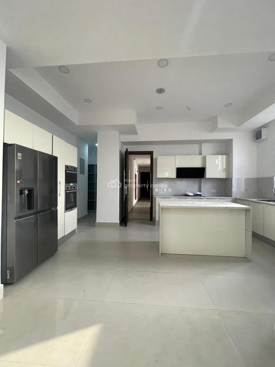 Luxurious 3 Bedroom Penthouse with Bq, Pool, Gym & Elevator, Lekki Phase 1, Lekki, Lagos, House for Sale