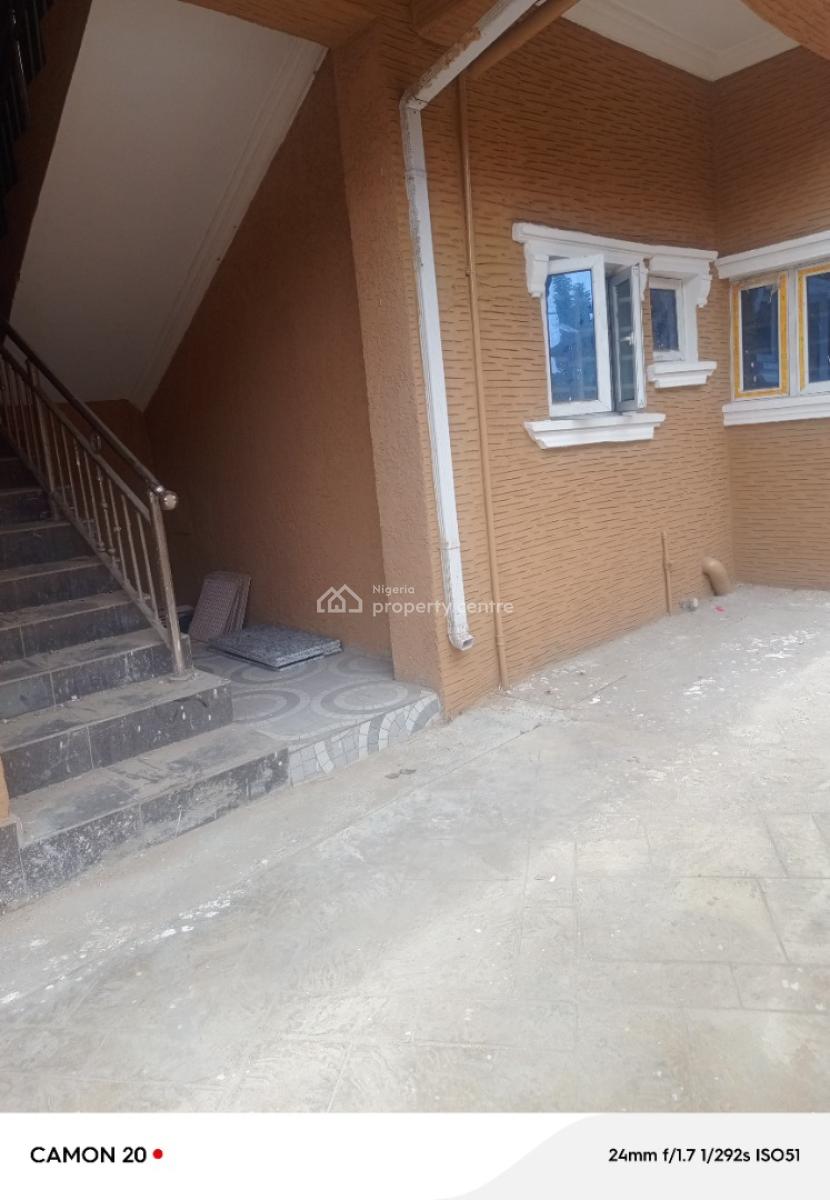 *a Very Decent 2bedroom Flat Upstairs All Around Tiles with P* *o P Ce, Alagomeji, Yaba, Lagos, Flat / Apartment for Rent