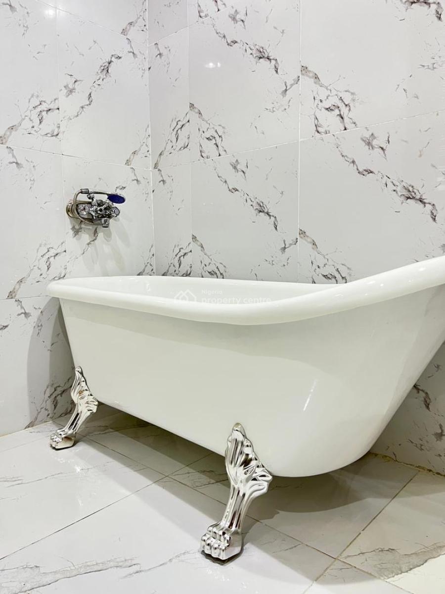 Spacious 3-bedroom Duplex + a Ps5  Is Ready for You!, Victoria Island (vi), Lagos, Flat / Apartment Short Let