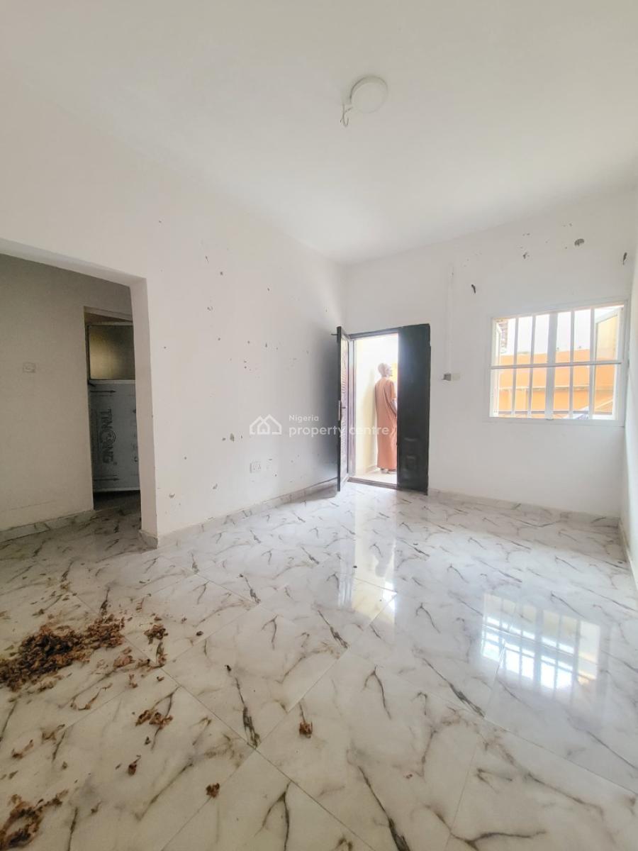 Sharp and Clean Miniflat, Oke Ira, Ado, Ajah, Lagos, Mini Flat (room and Parlour) for Rent