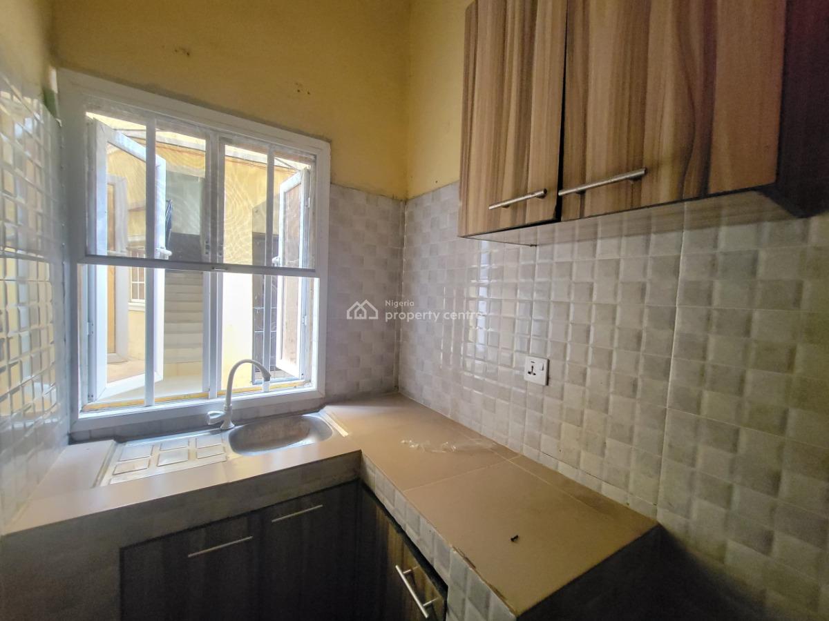 Sharp and Clean Miniflat, Oke Ira, Ado, Ajah, Lagos, Mini Flat (room and Parlour) for Rent