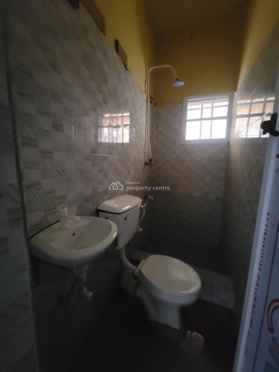 Sharp and Clean Miniflat, Oke Ira, Ado, Ajah, Lagos, Mini Flat (room and Parlour) for Rent