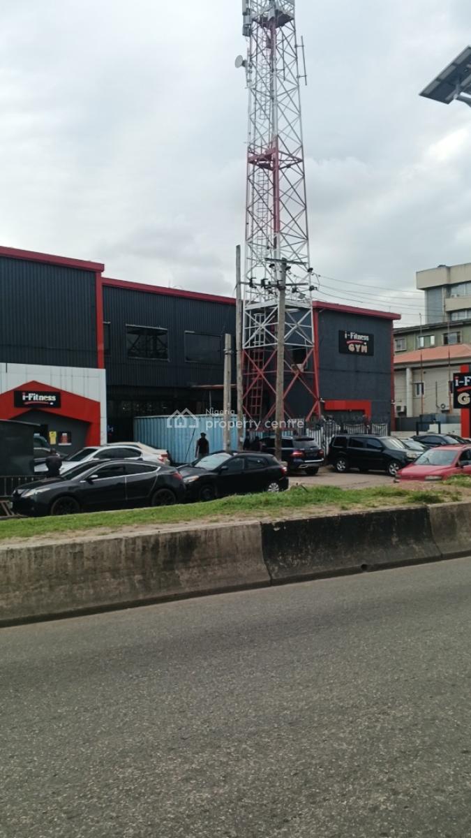 a Commercial Property Available on a Major Road, Herbert Macaway, Yaba, Lagos, Office Space for Sale