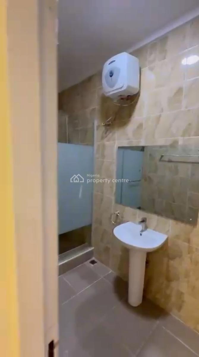 Standard and Exquisite Tastefully Furnished 3 Bedrooms Block of Flat G, Wuye, Wuye, Abuja, House for Rent