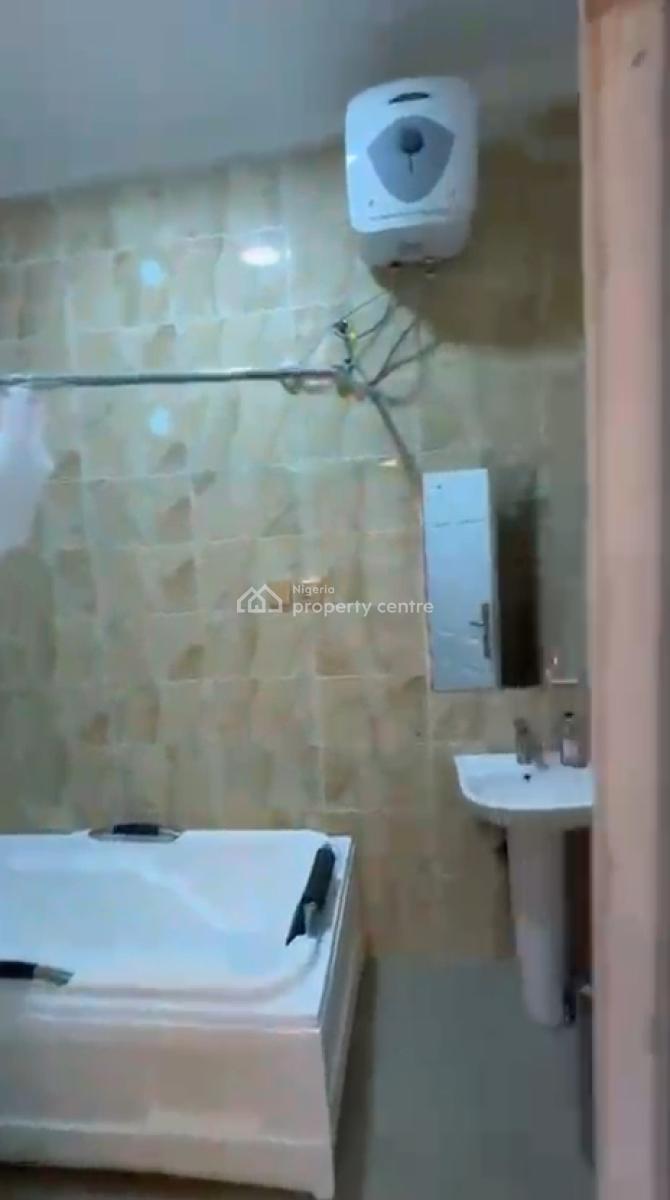 Standard and Exquisite Tastefully Furnished 3 Bedrooms Block of Flat G, Wuye, Wuye, Abuja, House for Rent