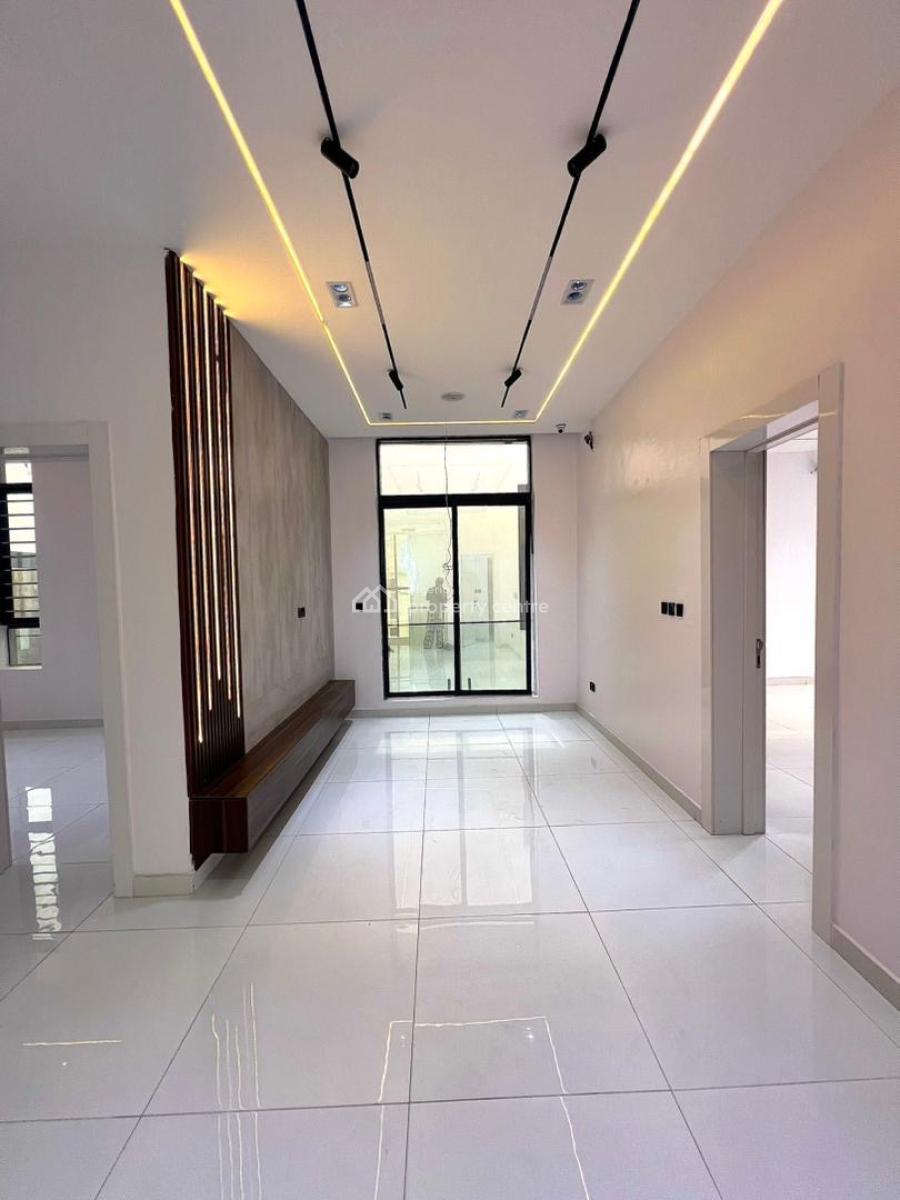 Spacious 5-bedroom Fully Detached House with Boys Quarters, Lekki Conservation, Lekki, Lagos, Detached Duplex for Sale