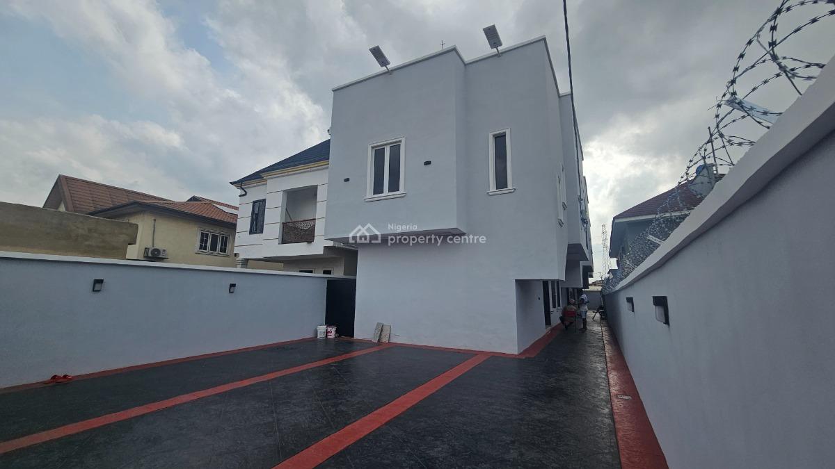 Tastefully Built and Sophisticated 3 Bedroom Terrace Duplex, Medina, Gbagada, Lagos, Terraced Duplex for Sale