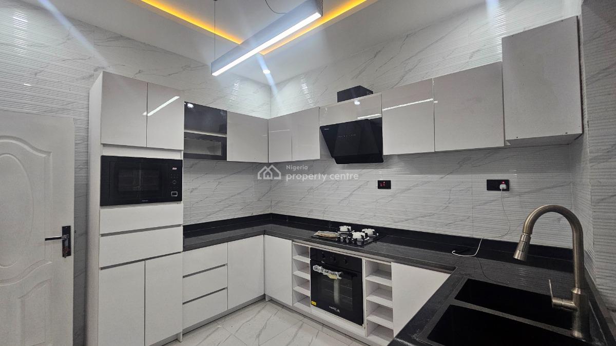 Tastefully Built and Sophisticated 3 Bedroom Terrace Duplex, Medina, Gbagada, Lagos, Terraced Duplex for Sale