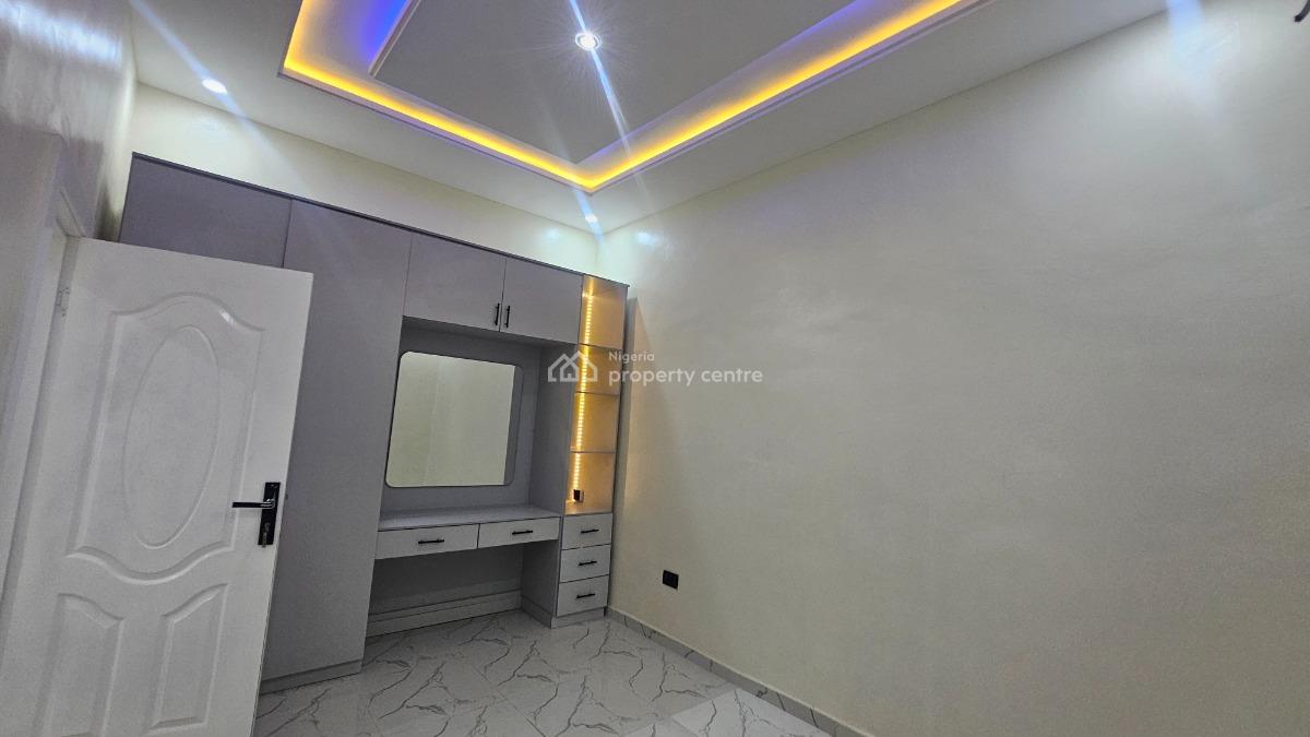 Tastefully Built and Sophisticated 3 Bedroom Terrace Duplex, Medina, Gbagada, Lagos, Terraced Duplex for Sale