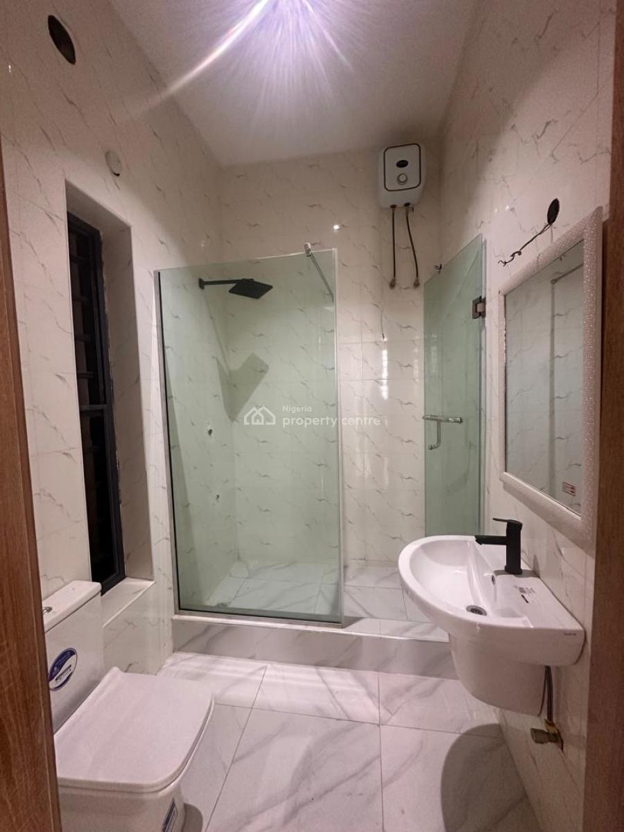 3 Bedroom Apartment with a Bq and Swimming Pool, Ikate Lekki, Lekki, Lagos, Block of Flats for Sale