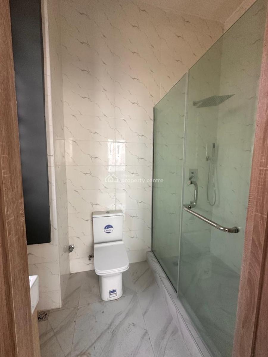 3 Bedroom Apartment with a Bq and Swimming Pool, Ikate Lekki, Lekki, Lagos, Block of Flats for Sale