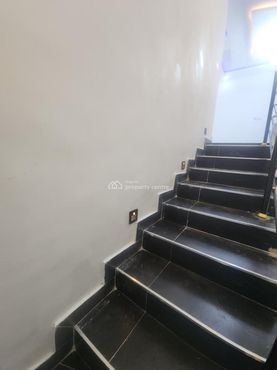 Newly Built 3 Bedroom Flat with a Bq in a Secured Estate, Ikate Elegushi, Lekki, Lagos, Flat / Apartment for Rent