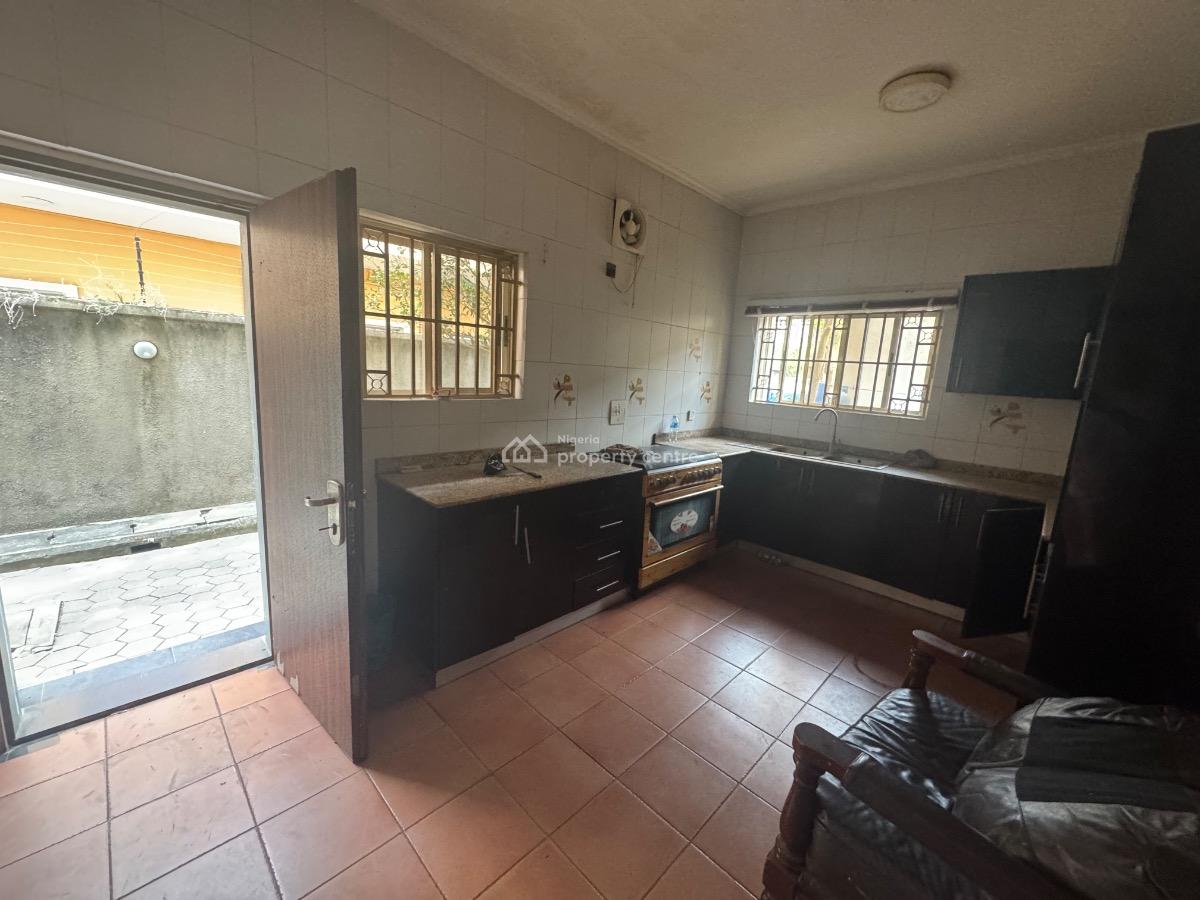 8 Bedroom Detached Duplexes with 4 Bq in Lekki 1., Off Admiralty Way Lekki 1., Lekki Phase 1, Lekki, Lagos, Detached Duplex for Rent