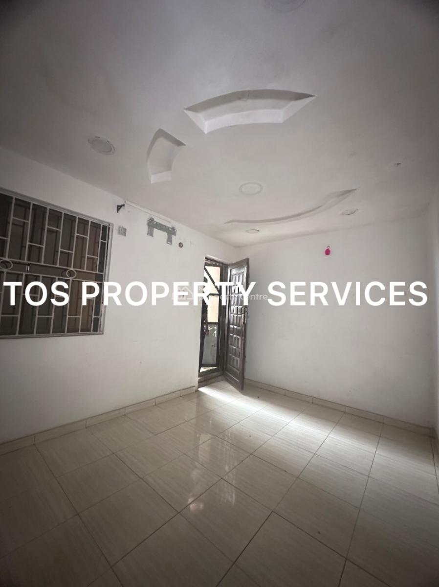 Standard Miniflat in a Big Compound, in an Estate-like Neighborhood, Yaba, Lagos, Mini Flat (room and Parlour) for Rent