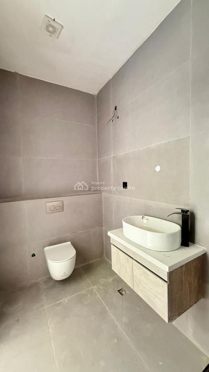 2bedroom Maisonette with Pool, Gym and Elevator, Lekki Phase 1, Lekki, Lagos, Flat / Apartment for Sale