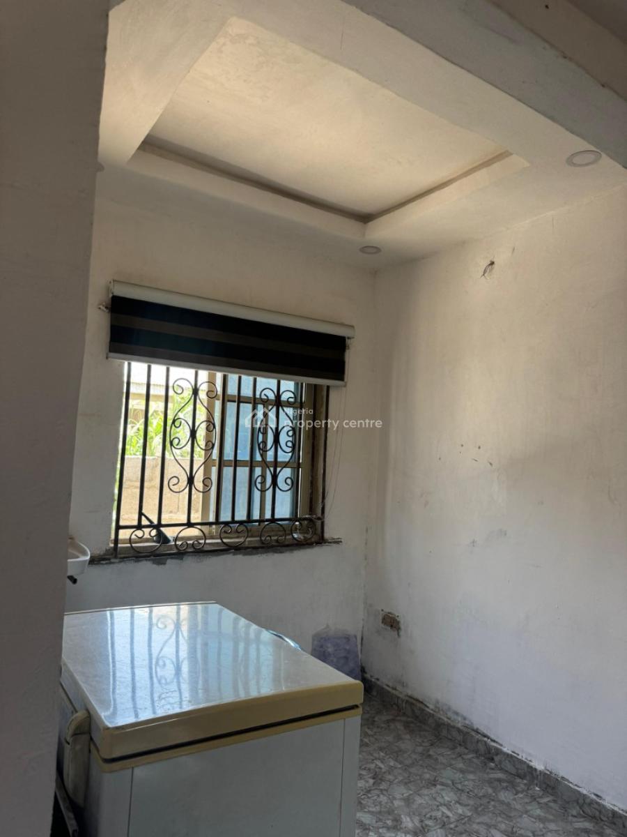 Freshly Out, Igbogbo Estate, Igbogbo, Ikorodu, Lagos, Block of Flats for Sale