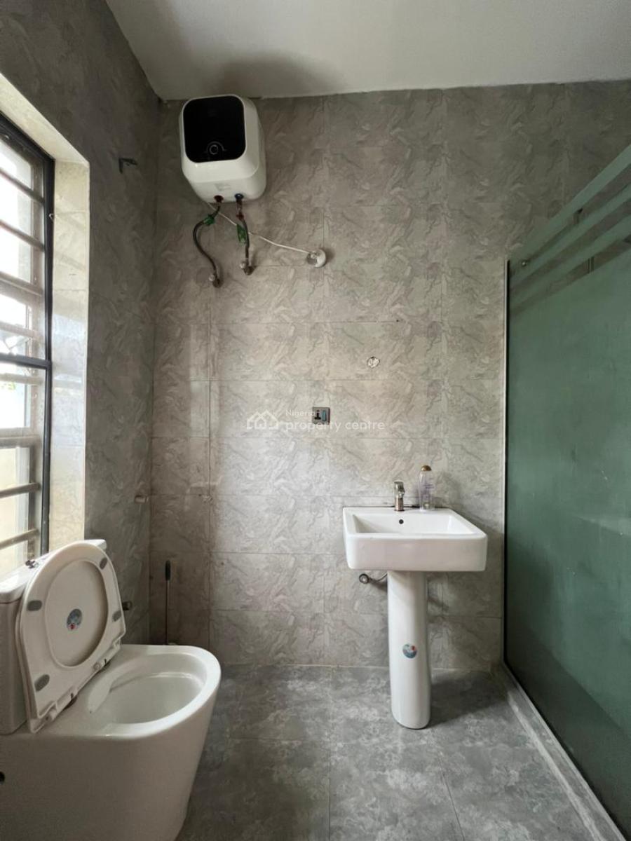 Clean & Spacious 2 Bedroom Apartment, Lekki Scheme 2, Ajah, Lagos, Flat / Apartment for Rent