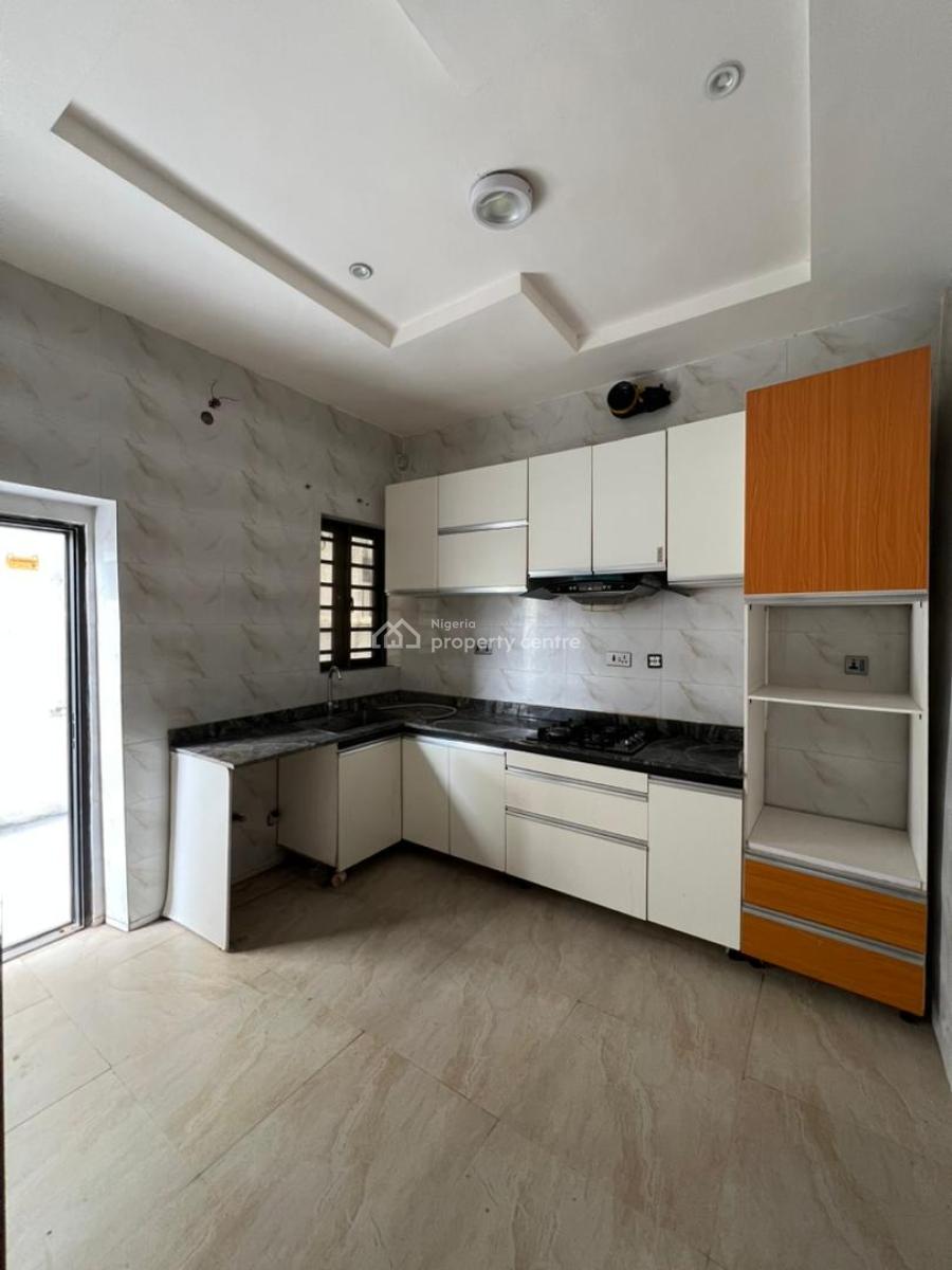 Clean & Spacious 2 Bedroom Apartment, Lekki Scheme 2, Ajah, Lagos, Flat / Apartment for Rent