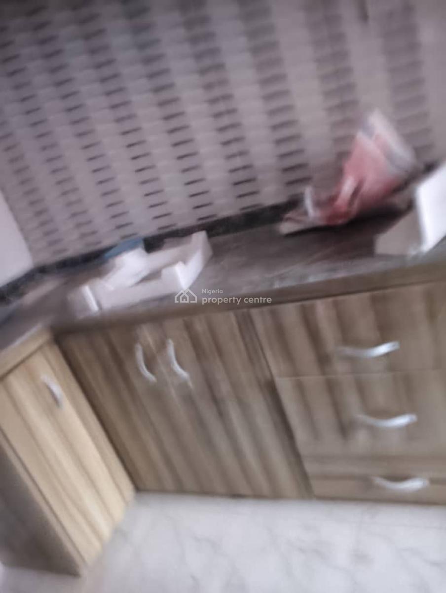 Luxury 3 Bedroom Flat, Igbogbo Estate, Igbogbo, Ikorodu, Lagos, Flat / Apartment for Rent