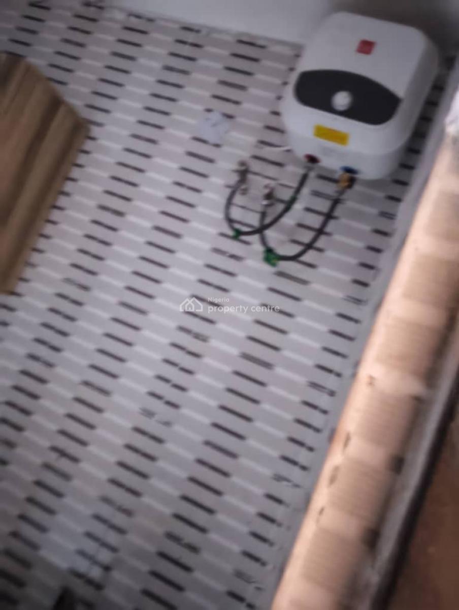 Luxury 3 Bedroom Flat, Igbogbo Estate, Igbogbo, Ikorodu, Lagos, Flat / Apartment for Rent