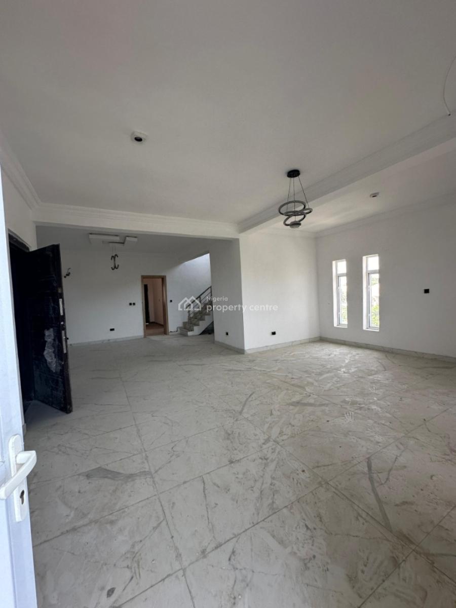 Tastefully Finished Serviced 3 Bedroom Maisonette with a Room Bq, Lekki Phase 1, Lekki, Lagos, Terraced Duplex for Sale