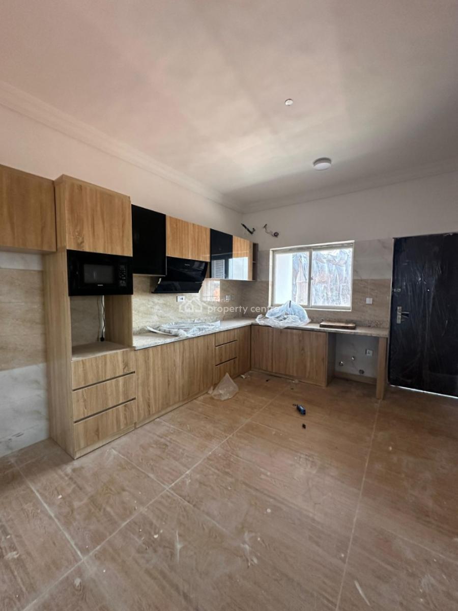 Tastefully Finished Serviced 3 Bedroom Maisonette with a Room Bq, Lekki Phase 1, Lekki, Lagos, Terraced Duplex for Sale